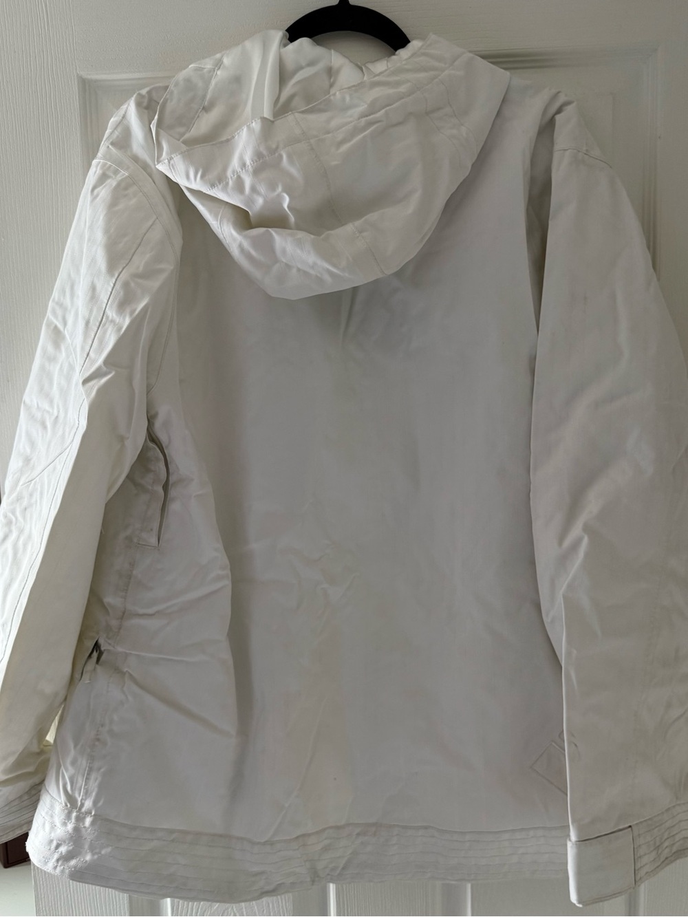 Burton White Snowboard Jacket – Men’s Medium - Picture 7 of 7